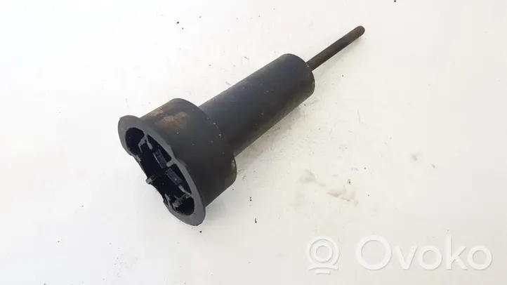 Audi A3 S3 8L Spare wheel bolt 