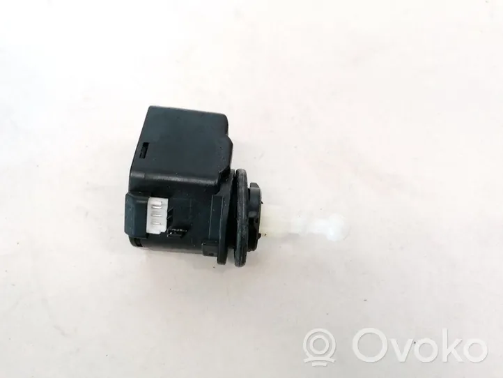 Opel Vectra C Headlight level adjustment motor 