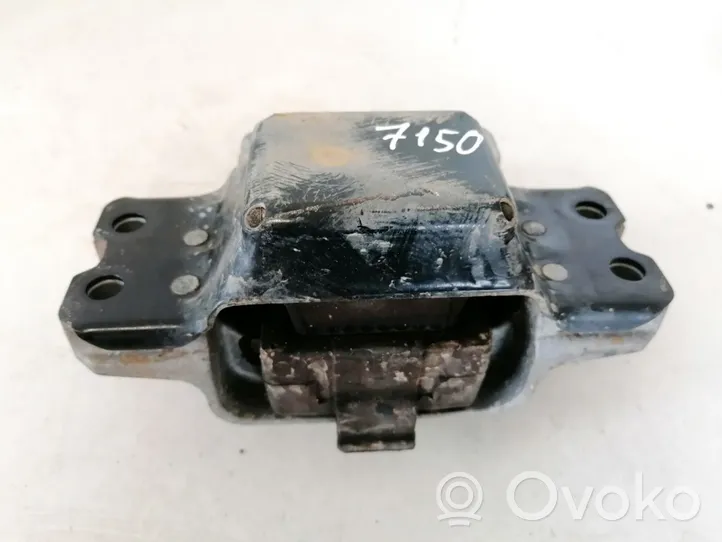 Volkswagen Golf VI Supporto di montaggio del motore 1k0199555