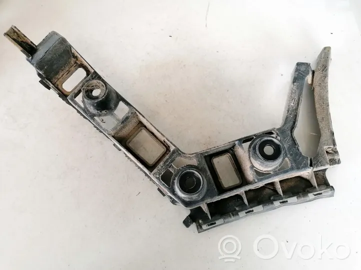 Volkswagen Golf VI Soporte de montaje del parachoques trasero 5k6807394