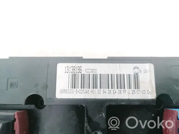 Opel Signum Блок управления кондиционера воздуха / климата/ печки (в салоне) 13138196