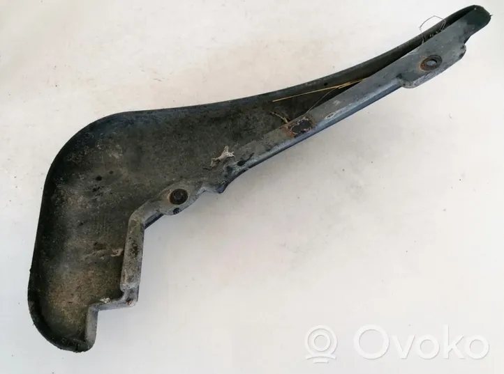 Ford Mondeo Mk III Front mudguard 