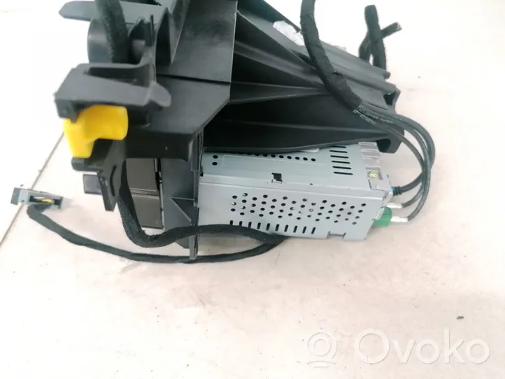 Opel Corsa E Radio/CD/DVD/GPS-pääyksikkö 39105694