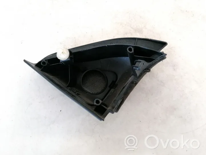 Toyota Corolla E120 E130 Grilles/couvercle de haut-parleur latéral 6749112480