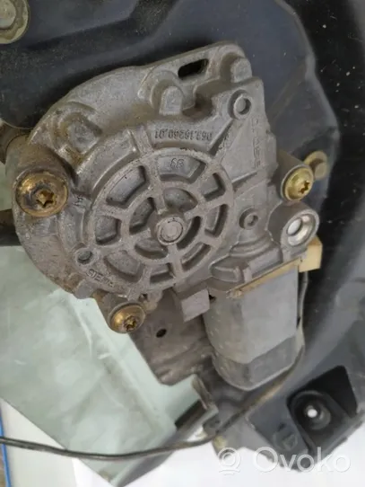 Audi 100 S4 C4 Moteur de lève-vitre de porte avant 0531826001