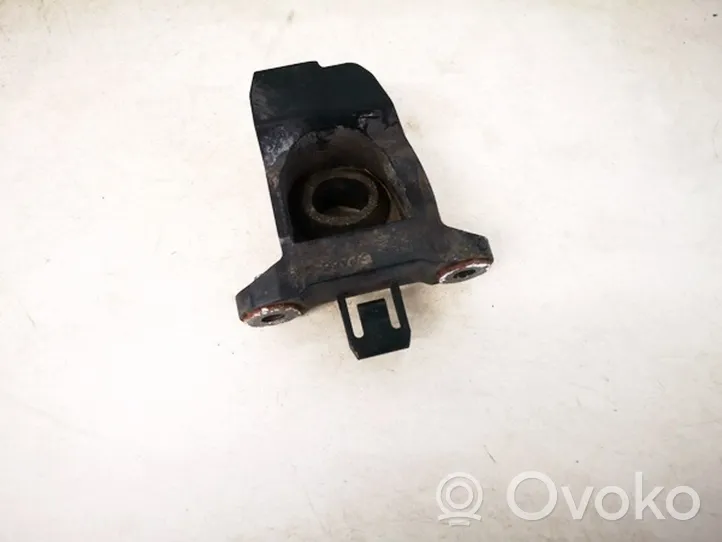 Mazda 3 II Staffa di montaggio del radiatore y64215241