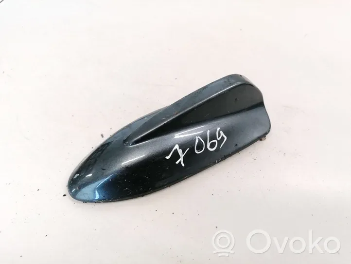 Volvo V50 Roof (GPS) antenna cover 39850345