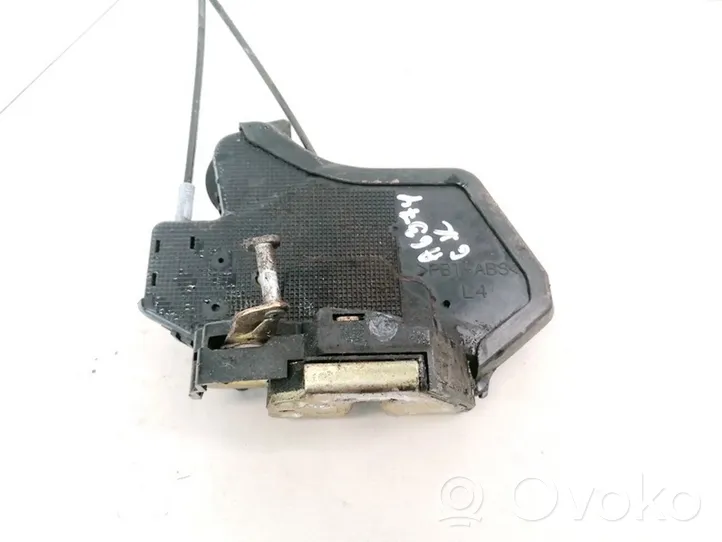 Toyota Corolla Verso E121 Rear door lock 