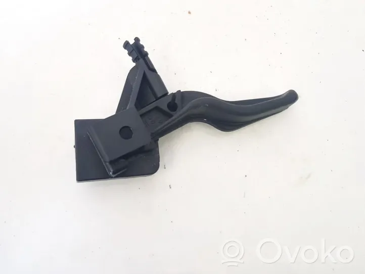 Opel Zafira B Engine bonnet (hood) release handle 21818659i