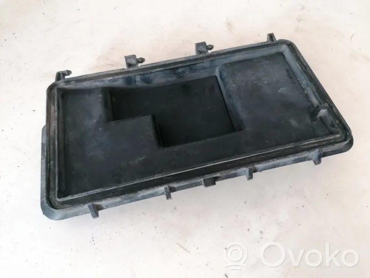 Audi 80 90 B3 Fuse box cover 893941801