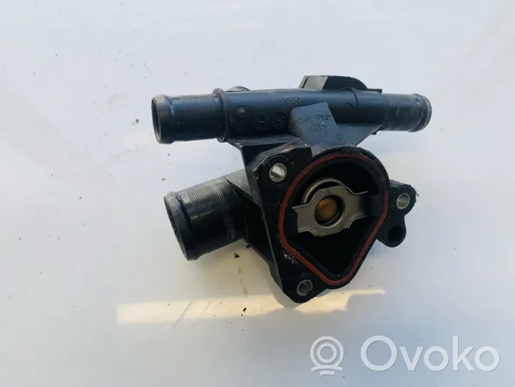 Opel Vivaro Tuyau de liquide de refroidissement moteur 