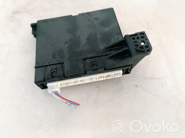 Toyota RAV 4 (XA30) Module confort 8865042230