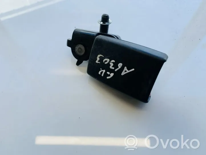 Opel Corsa D Klamra tylnego pasa bezpieczeństwa 13225291