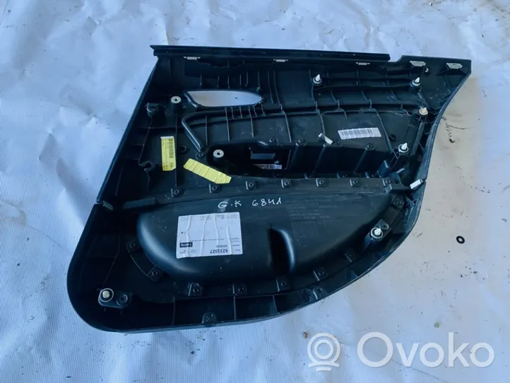 BMW 1 F20 F21 Takaoven verhoilu 51427271979