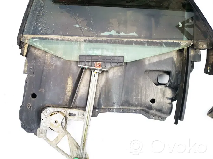 Audi 100 S4 C4 Rear door window/glass frame 