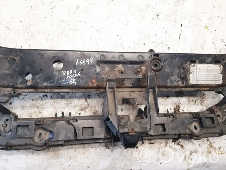 Ford Focus Radiator support slam panel 