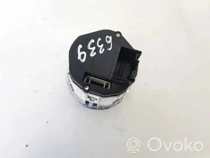 Volkswagen Touareg I Suspension ride height/mode switch 7l6941435n