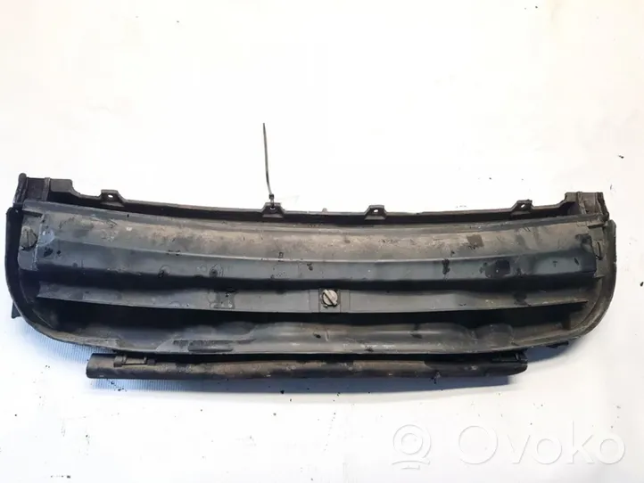 BMW 3 E46 Wiper trim 