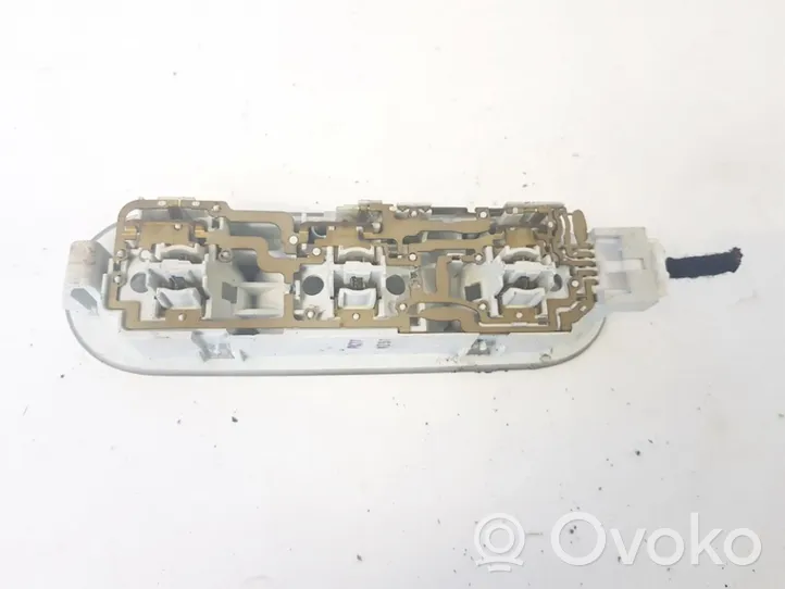 Nissan Qashqai Illuminazione sedili anteriori pk779231