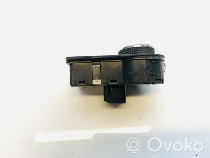 Opel Meriva B Przełącznik świateł 13294818