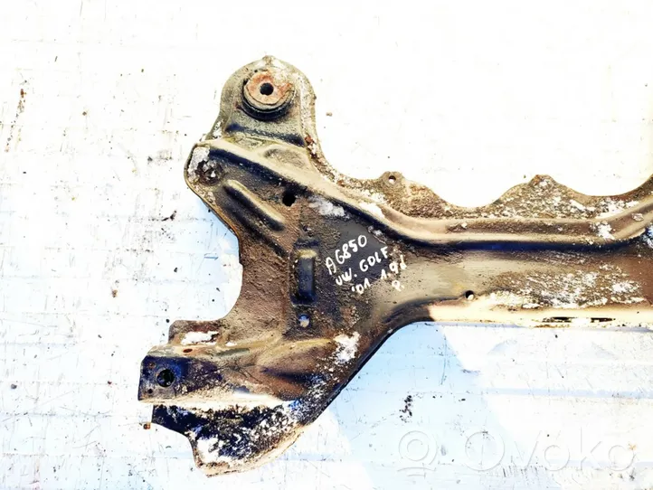 Volkswagen Golf IV Front subframe 