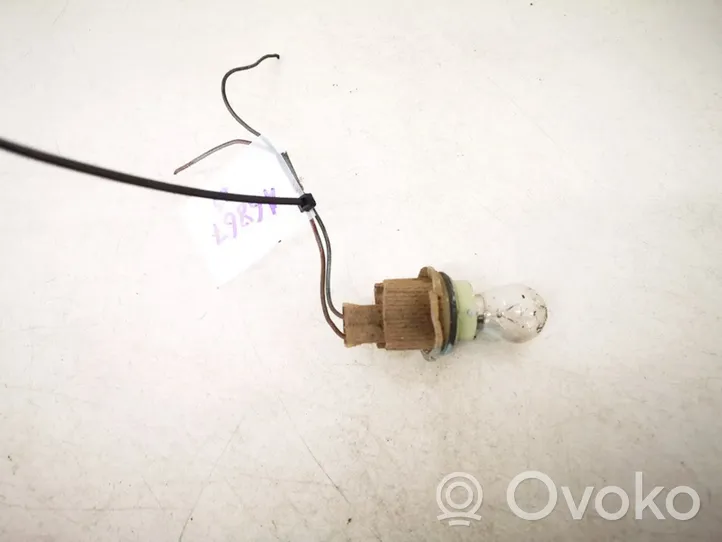 Audi 80 90 B2 Element lampy przedniej 