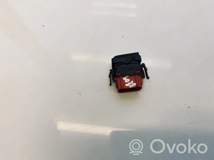 Renault Clio II Central locking switch button 2648802