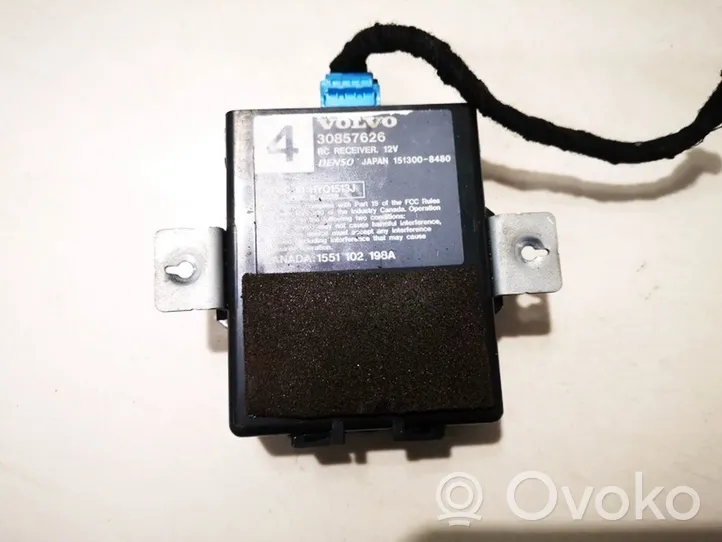 Volvo S40, V40 Boîtier module alarme 30857626