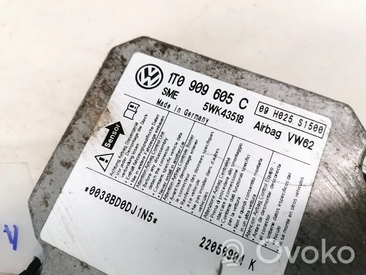 Volkswagen Touran I Airbag control unit/module 1T0909605C