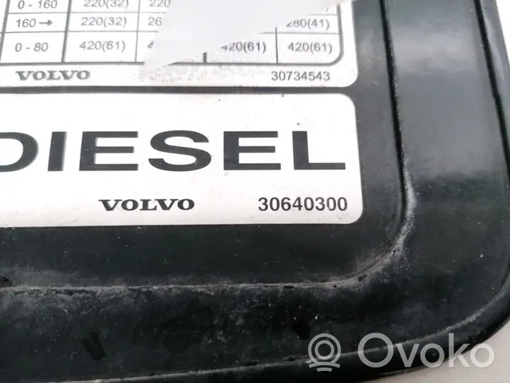 Volvo V50 Bouchon, volet de trappe de réservoir à carburant 30640300