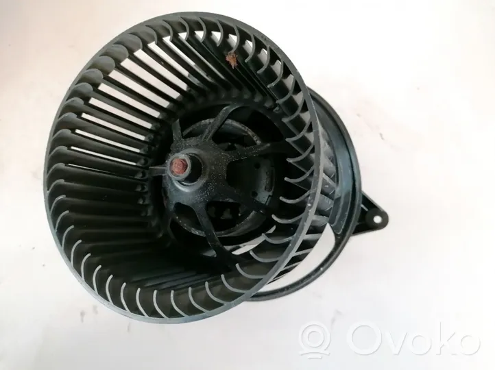 Ford Focus Heater fan/blower 1736007601