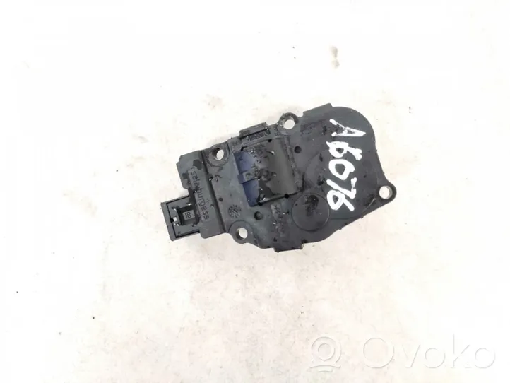 Land Rover Discovery Sport Moteur / actionneur de volet de climatisation 412650750