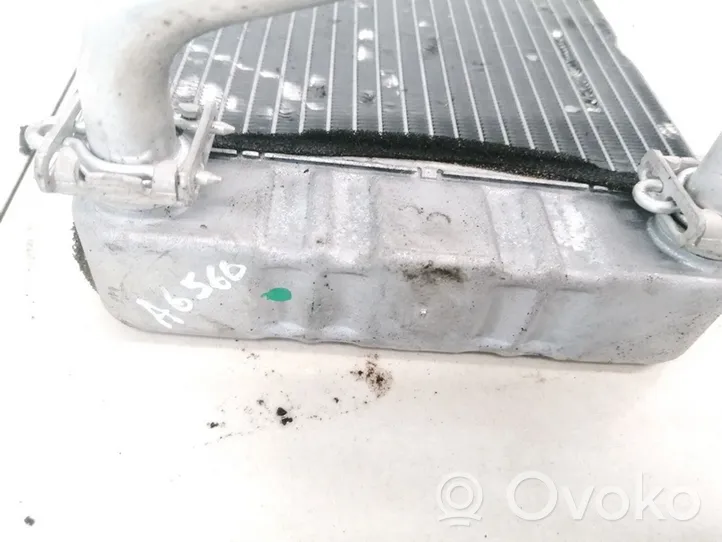 Mercedes-Benz C W203 Radiateur de chauffage 