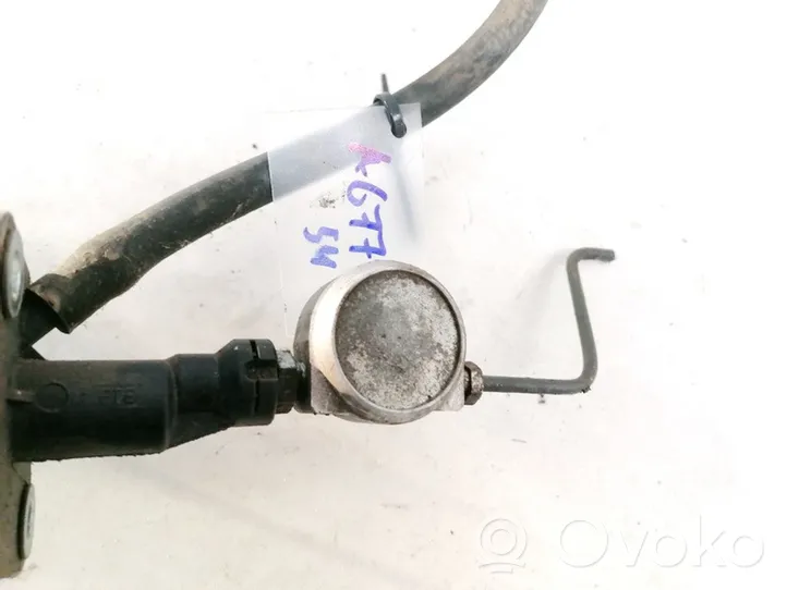Opel Vectra B Clutch master cylinder 90578481