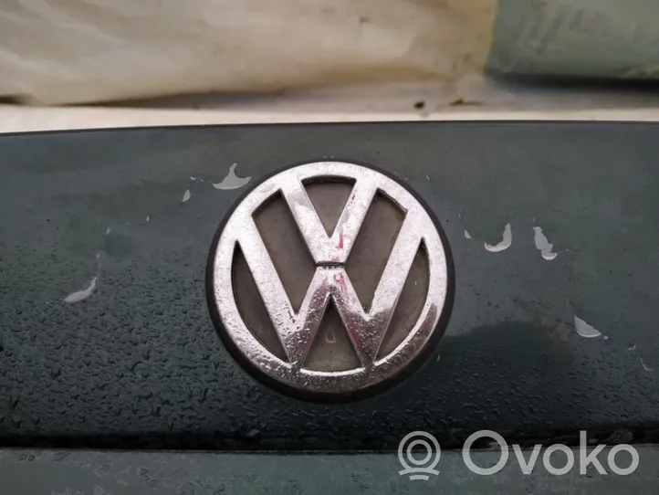 Volkswagen PASSAT B5 Emblemat / Znaczek 