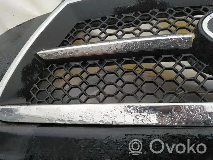 KIA Sorento Grille de calandre avant 