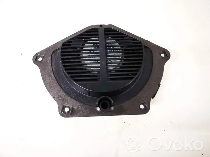 Audi A2 Altoparlante portiera anteriore 8z0035411