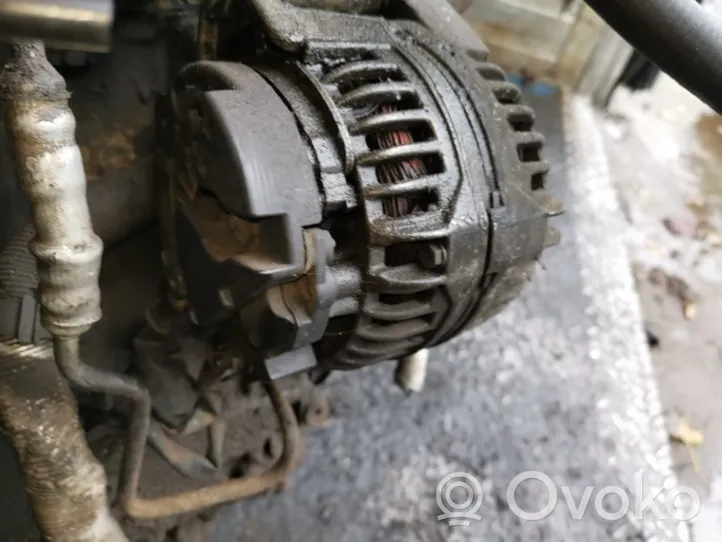 Opel Vectra B Generatore/alternatore 0124515080