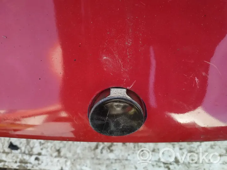 Alfa Romeo 156 Takapuskurin hinaussilmukan suojakansi 