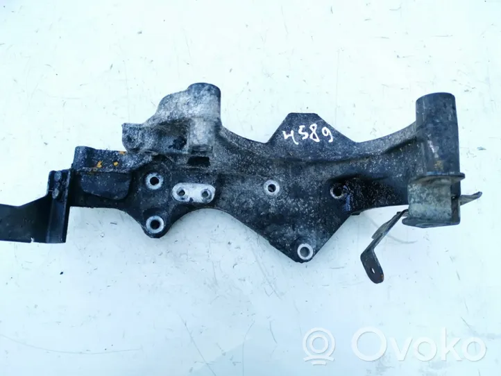 Iveco Daily 6th gen Support, suspension du moteur 