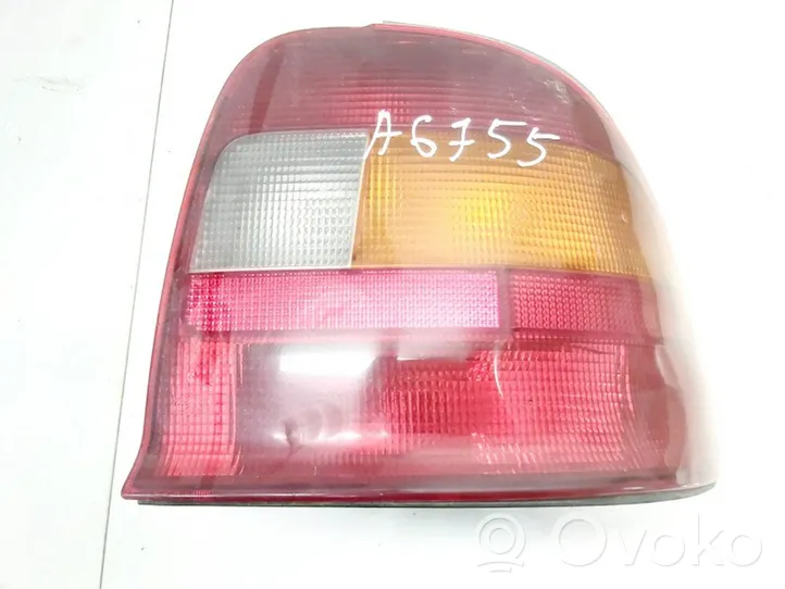 Rover 620 Задний фонарь в кузове 236360