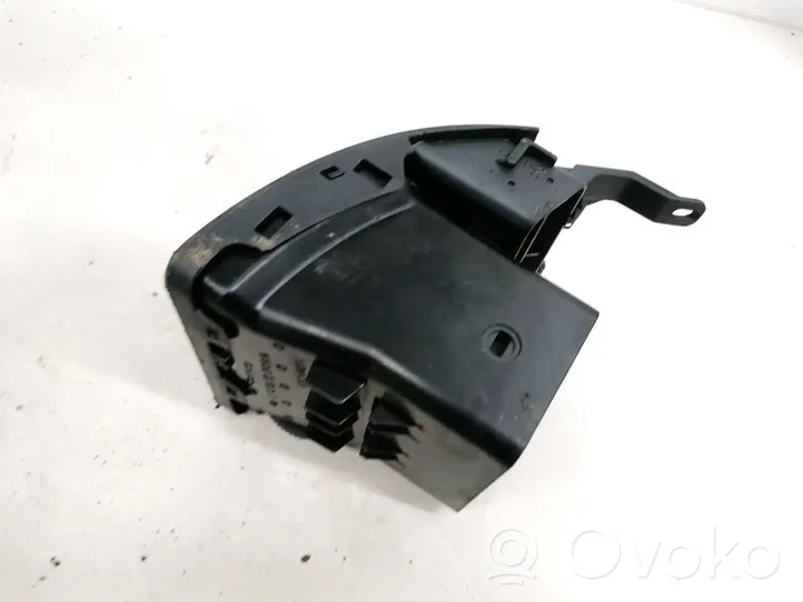 Volkswagen Touran I Griglia di ventilazione centrale cruscotto 1T0819704A