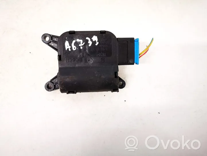 Opel Meriva A Tuloilmaventtiilin käyttömoottori 0132801356