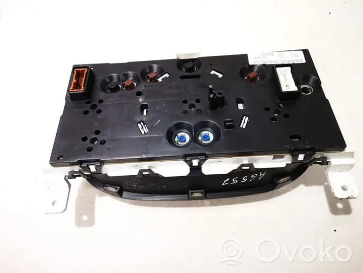 Nissan Almera Tino Spidometrs (instrumentu panelī) bu071