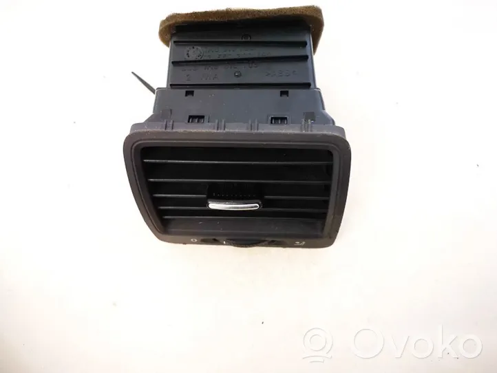 Volkswagen Golf V Griglia di ventilazione centrale cruscotto 1k0819703b