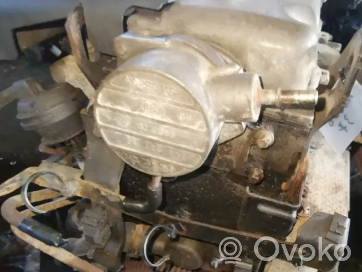 Opel Astra G Pompe à vide 0252738