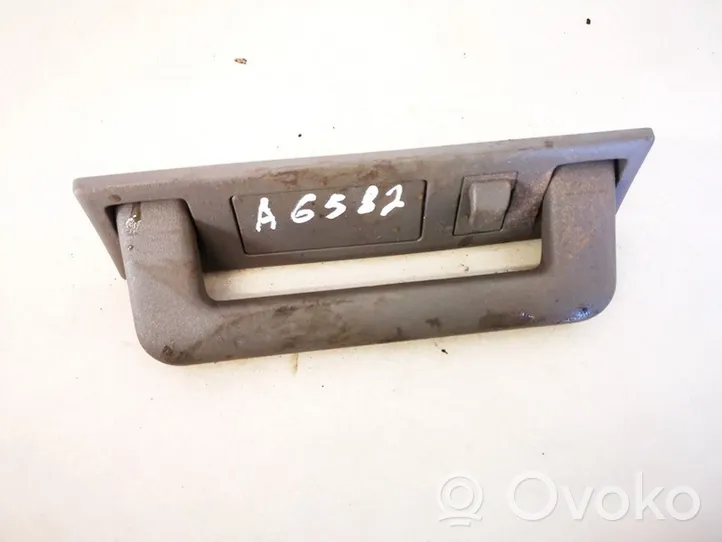 Audi 80 90 S2 B4 Maniglia interna tetto posteriore 895857667