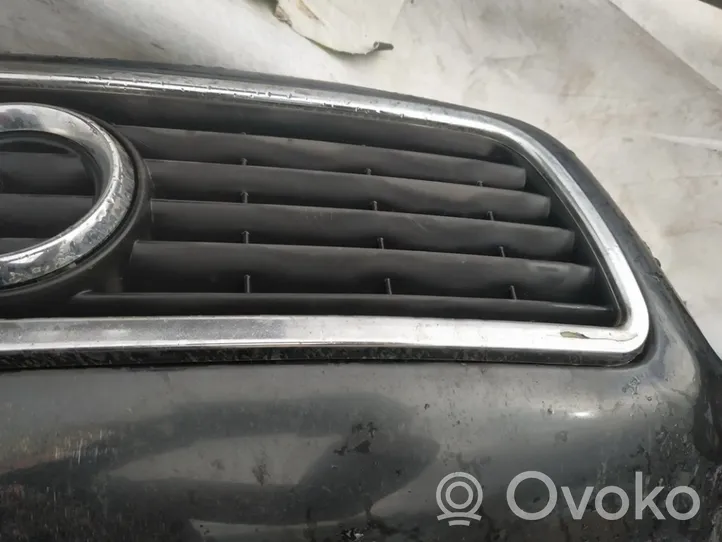 Audi A4 S4 B5 8D Front grill 