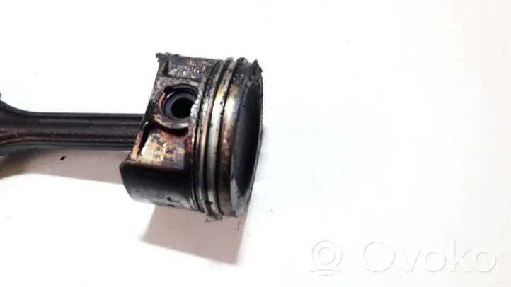 Volkswagen Polo III 6N 6N2 6NF Piston with connecting rod 032f