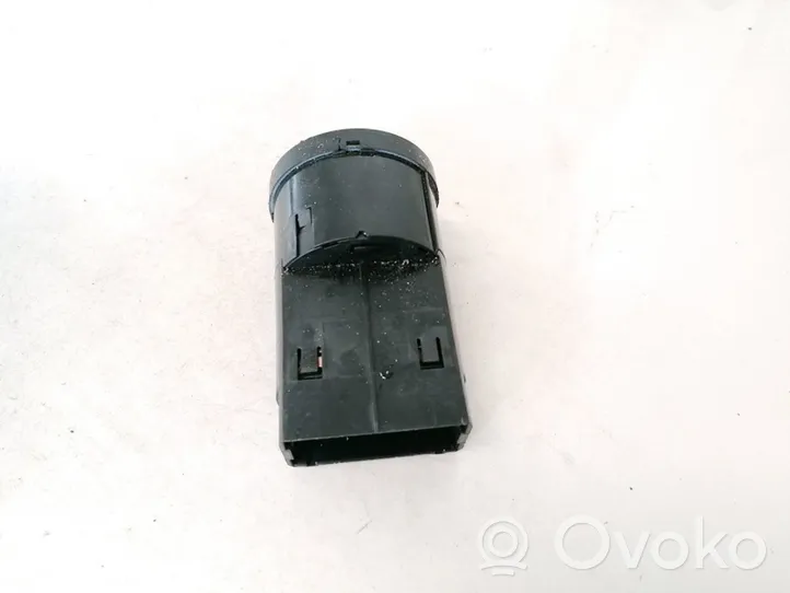 Volkswagen Bora Light switch 109928